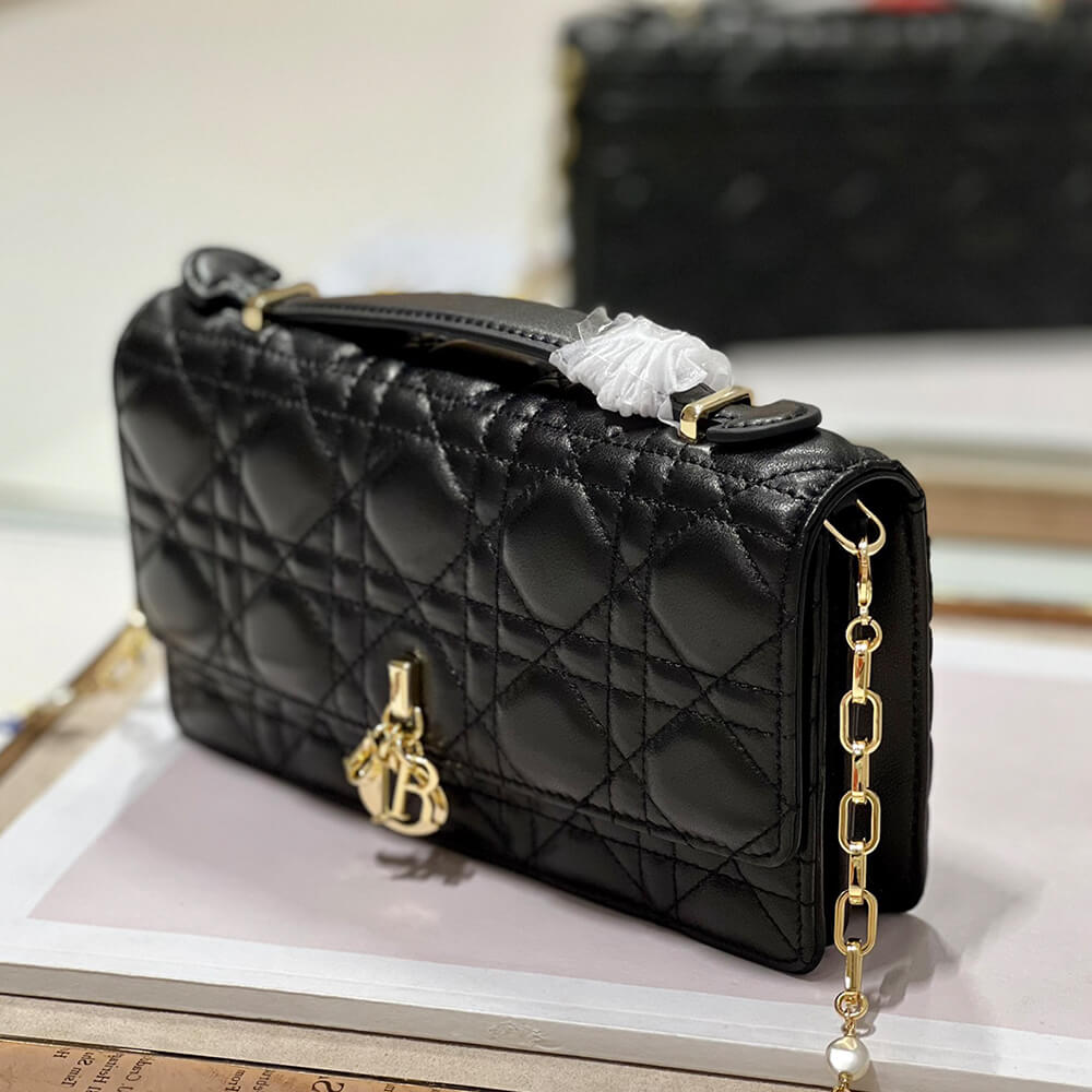 miss D*or mini bag
