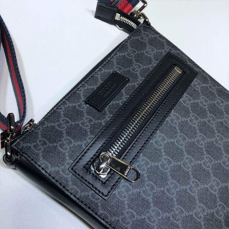 G*u*i gg black small messenger bag