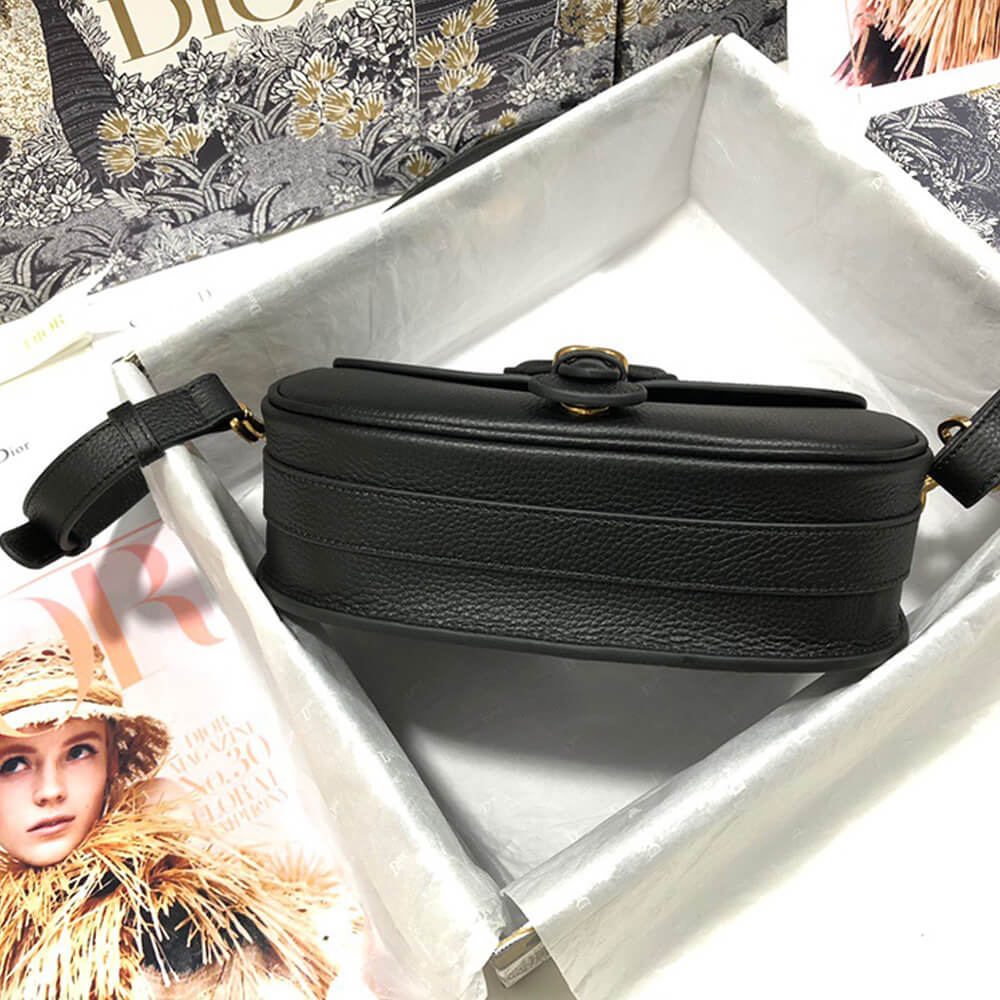 medium D*or bobby bag