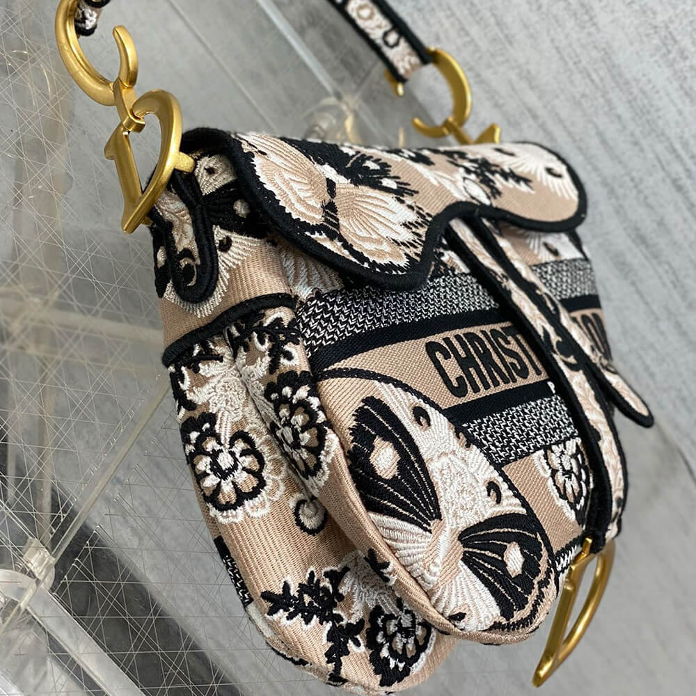 D*or saddle bag