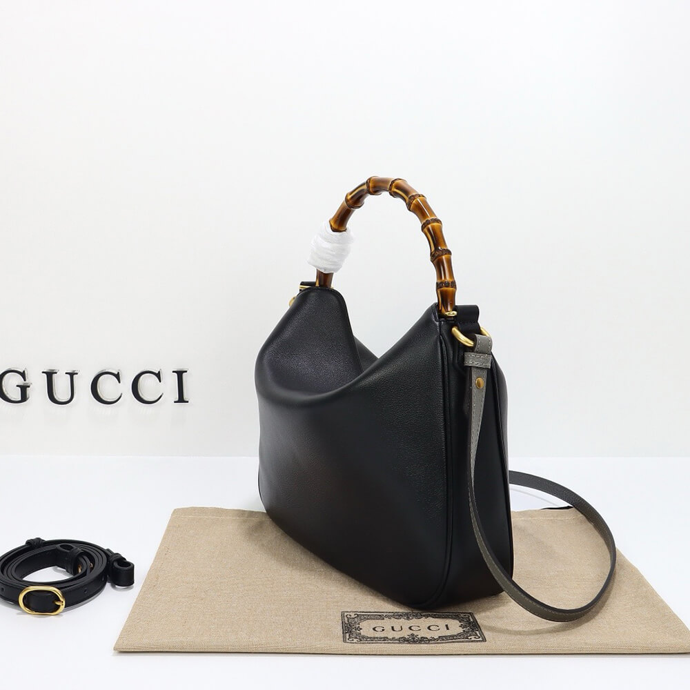 G*u*i diana medium shoulder bag