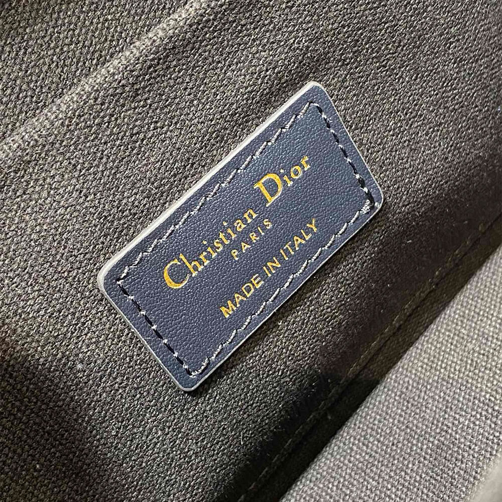D*or east-west D*or book tote with strap
