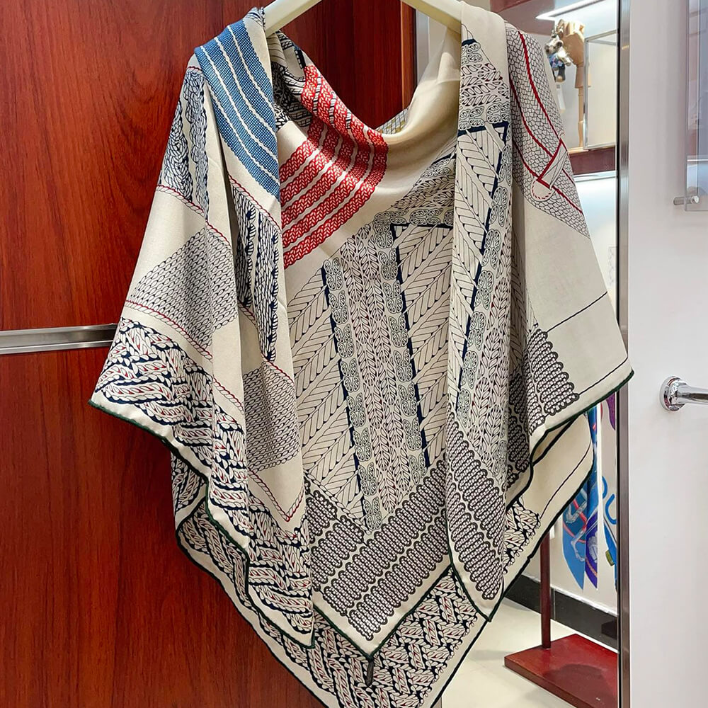 H**mes shawl