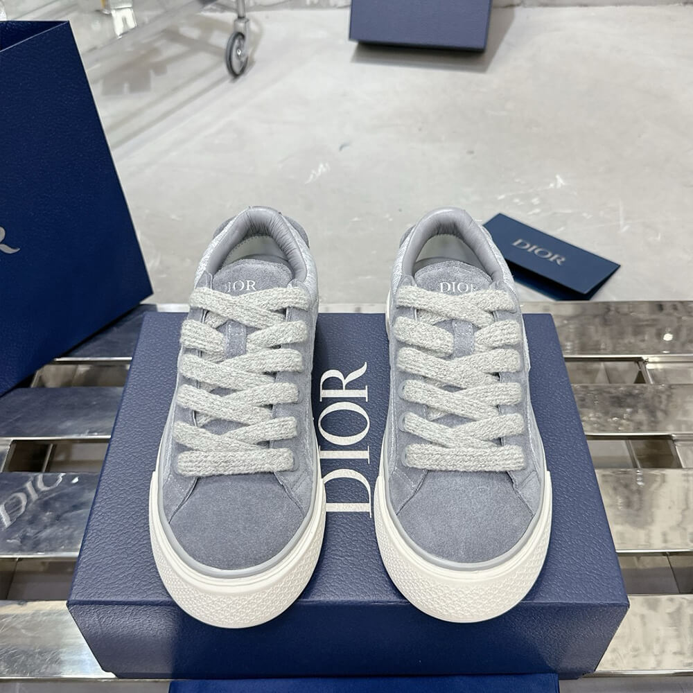 D*or b33 sneaker