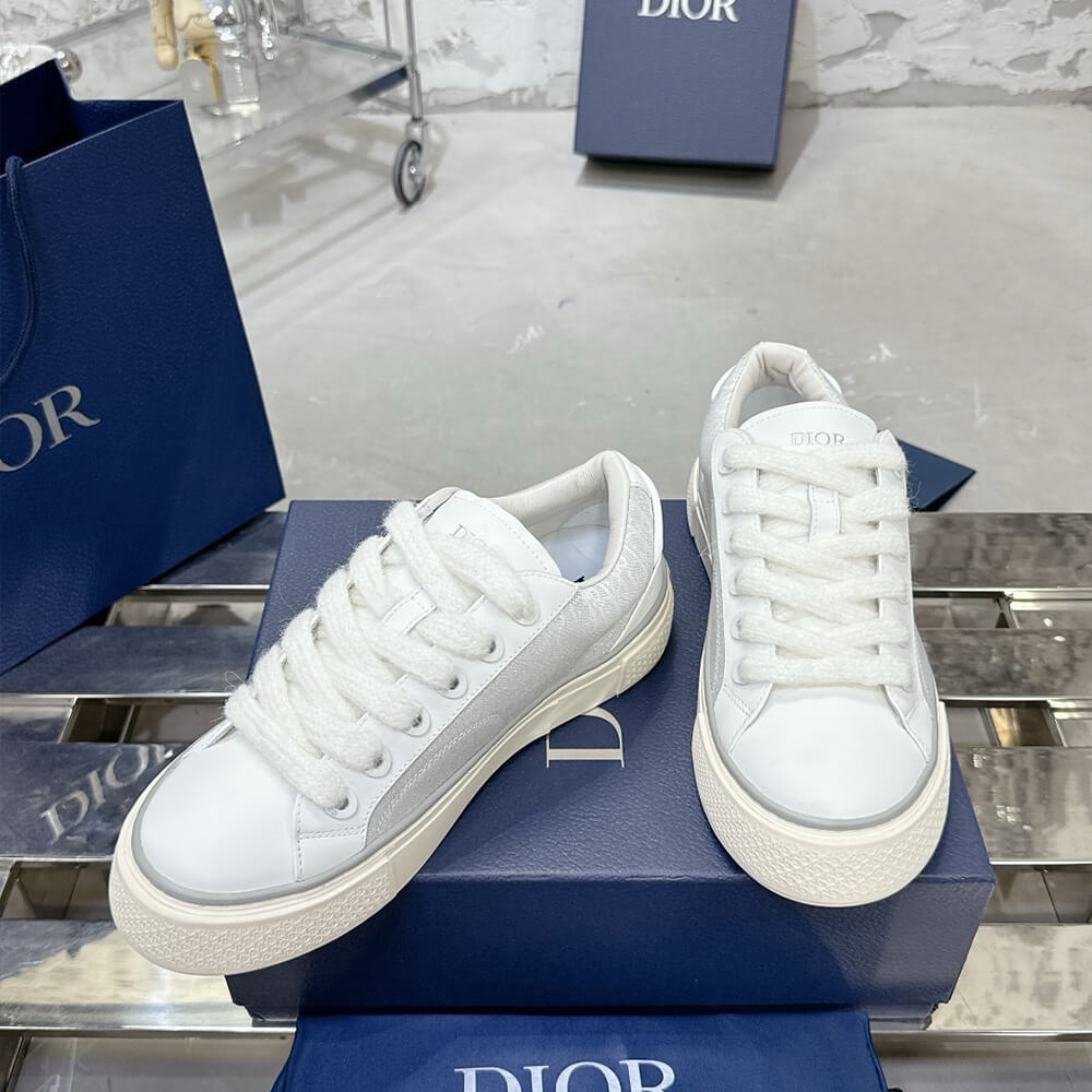 D*or b33 sneaker