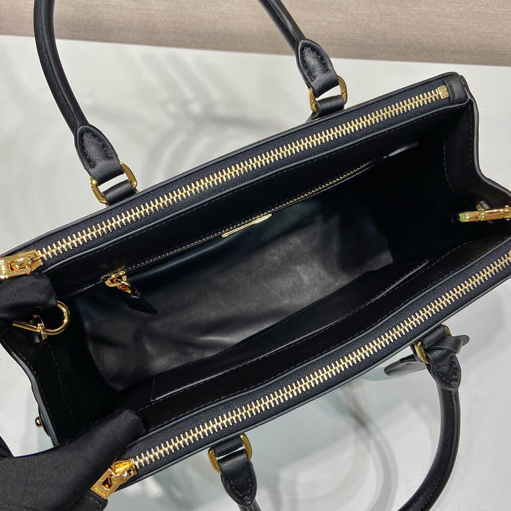 Pra*a new medium Pra*a galleria saffiano leather bag(high-end grade)